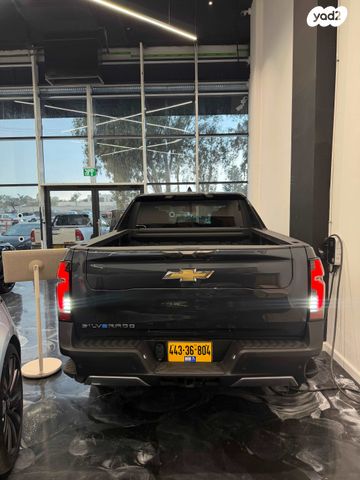 שברולט סילברדו EV