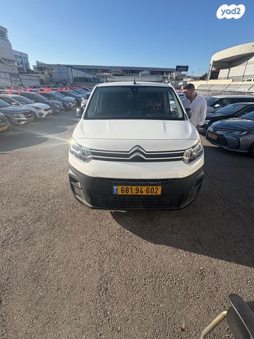 מודעת רכב סיטרואן ברלינגו