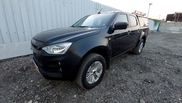 מודעת רכב איסוזו די-מקס