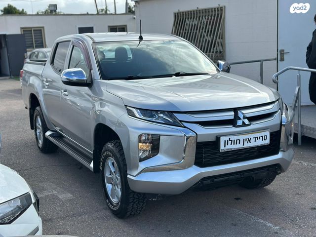 מודעת רכב מיצובישי טרייטון / L200