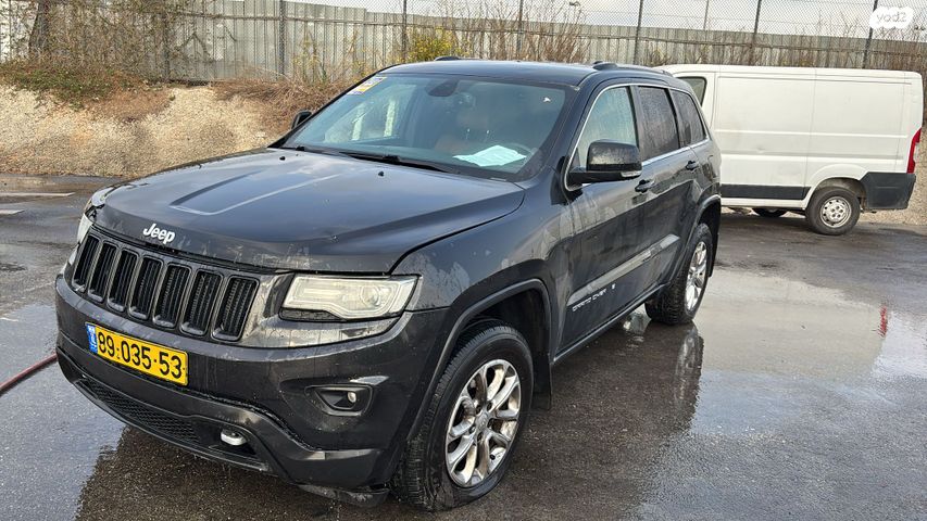 מודעת רכב ג'יפ גרנד צ'ירוקי