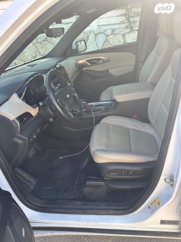 שברולט טראוורס