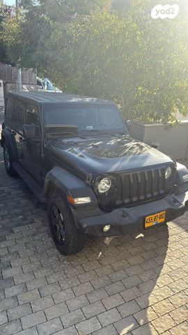 מודעת רכב ג'יפ רנגלר