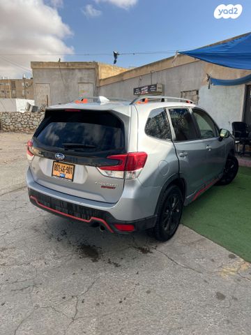 סובארו פורסטר