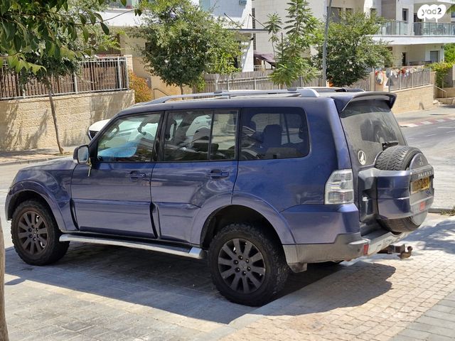 מודעת רכב מיצובישי פג'רו