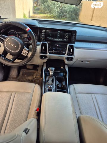 מודעת רכב קיה סורנטו