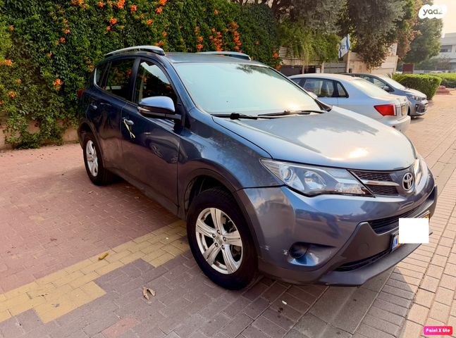 מודעת רכב טויוטה RAV4