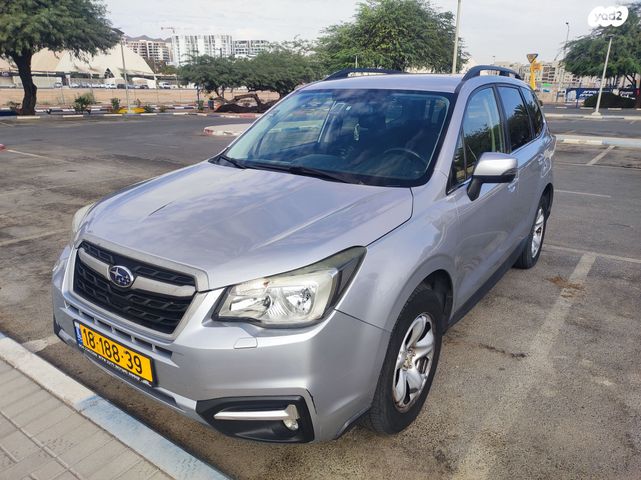 סובארו פורסטר