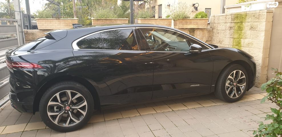 מודעת רכב יגואר I-Pace