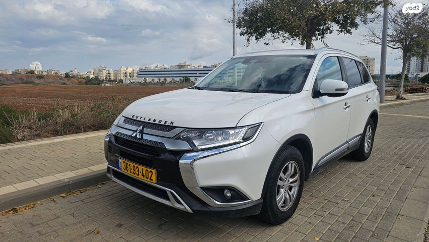 מיצובישי אאוטלנדר