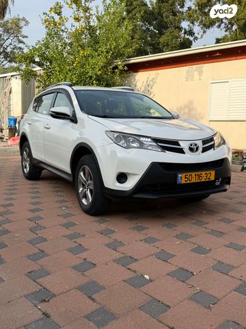 טויוטה RAV4