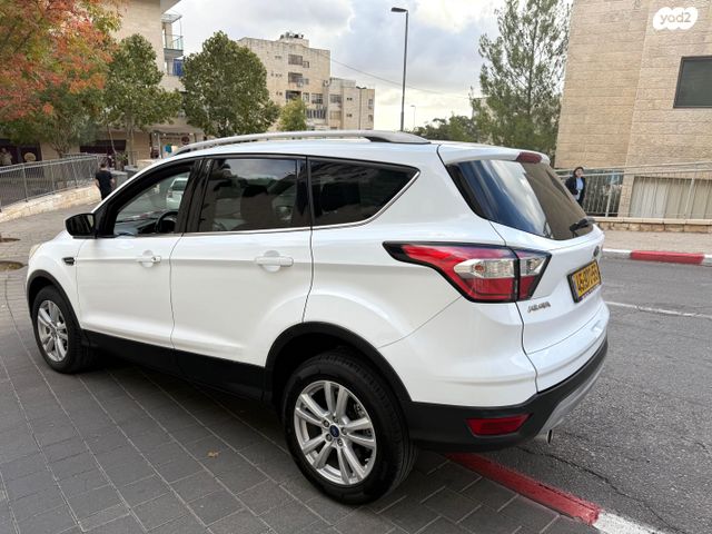 מודעת רכב פורד קוגה