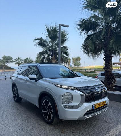 מודעת רכב מיצובישי אאוטלנדר 2