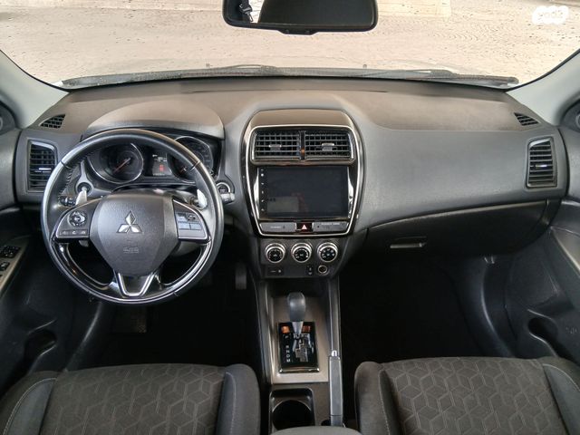 מיצובישי ASX