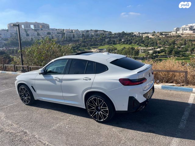 ב מ וו X4