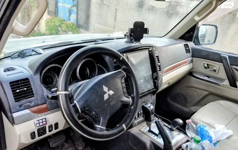 מיצובישי פג'רו