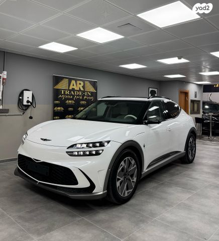 מודעת רכב ג'נסיס GV60