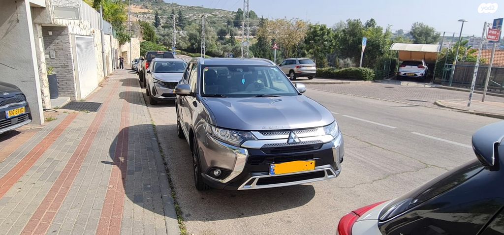 מודעת רכב מיצובישי אאוטלנדר