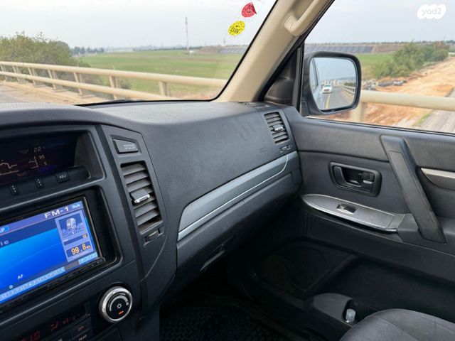 מיצובישי פג'רו