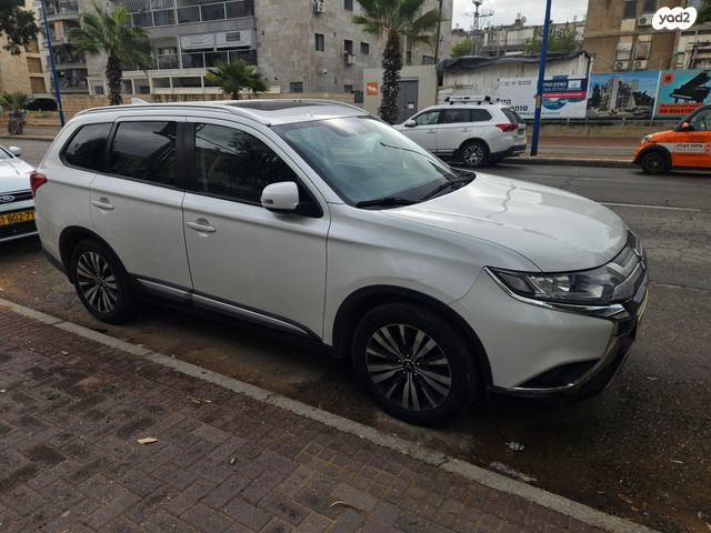 מודעת רכב מיצובישי אאוטלנדר