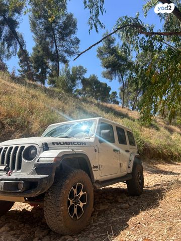 מודעת רכב ג'יפ רנגלר