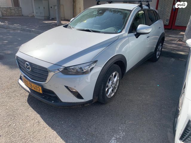 מודעת רכב מאזדה CX-3