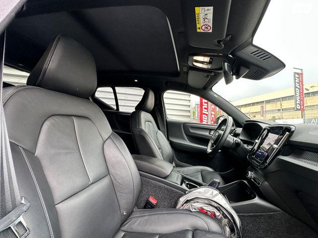 וולוו XC40