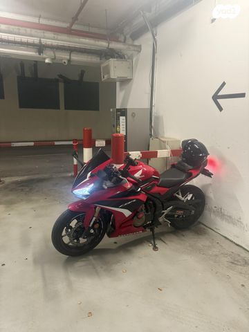 מודעת רכב הונדה CBR500R