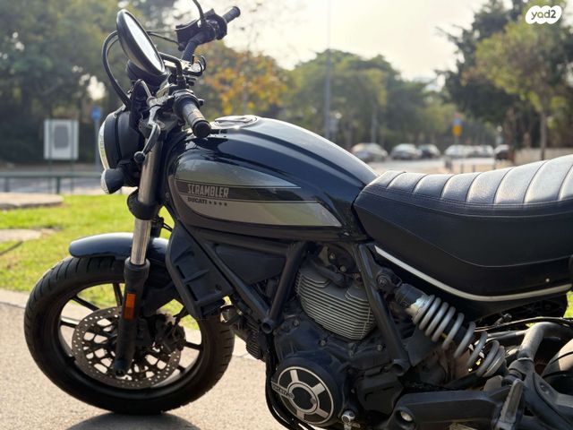 דוקאטי סקרמבלר 400