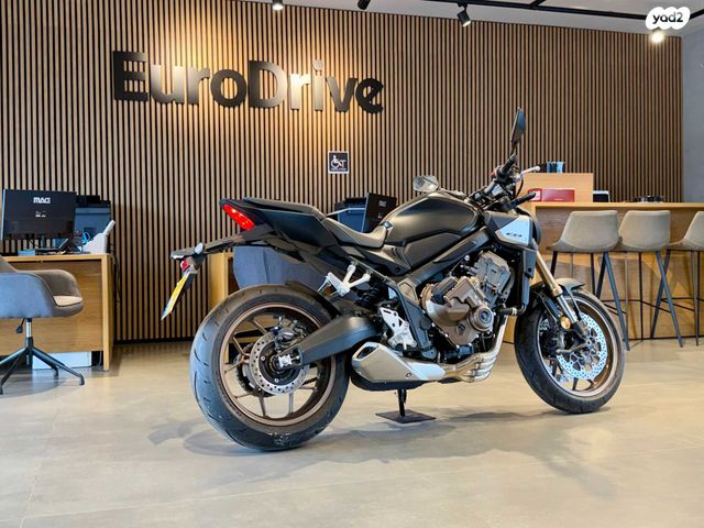 הונדה CB650R