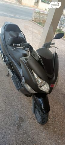 מודעת רכב הונדה סילבר-ווינג 600