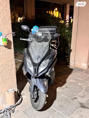 מודעת רכב קימקו דאון-טאון 350