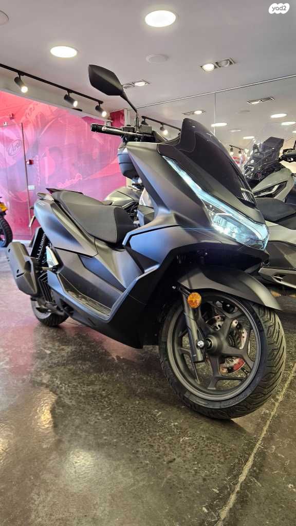 מודעת רכב הונדה PCX 125