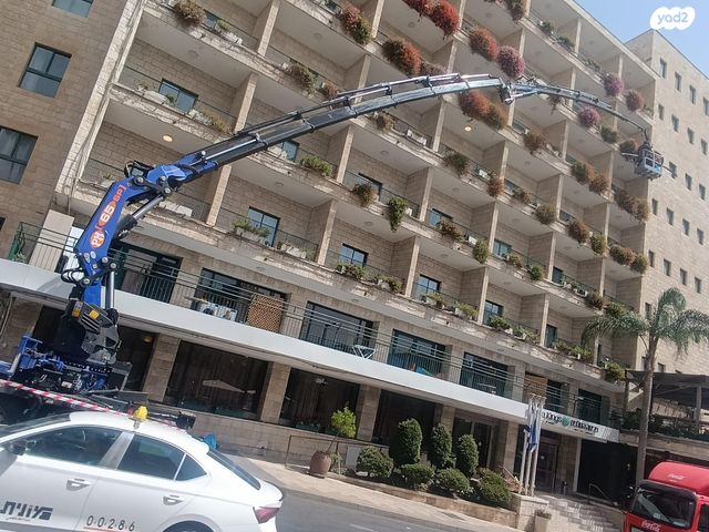 מודעת רכב מאן