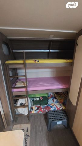 מודעת רכב נגרר (קראוון נגרר)