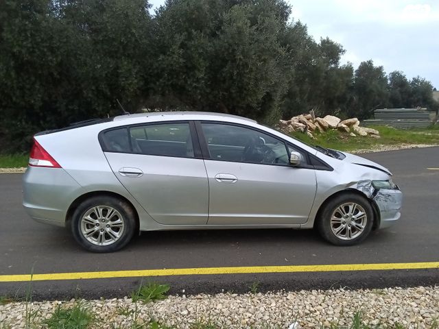 feedItemObj.data.row_1