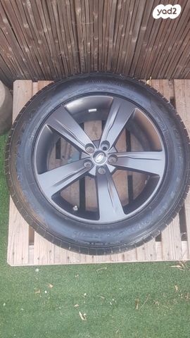 feedItemObj.data.row_1