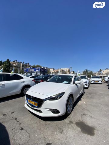 מודעת רכב מאזדה 3