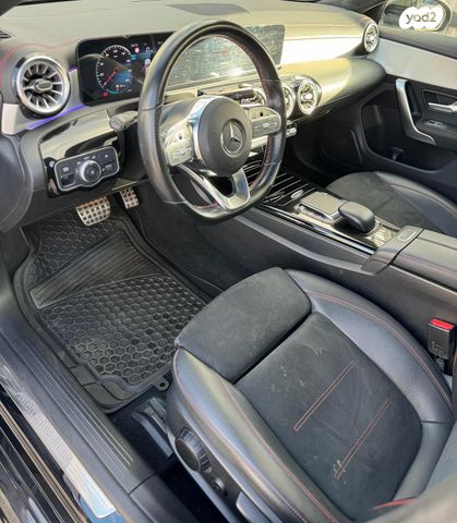 מרצדס-בנץ CLA