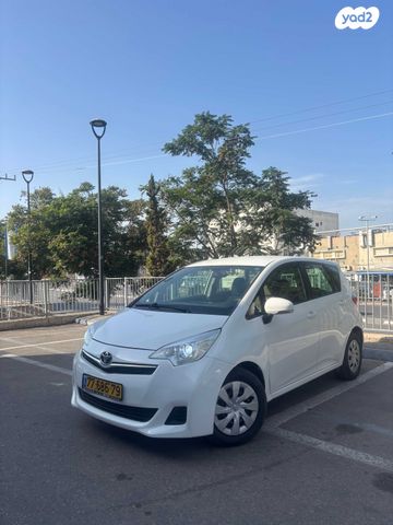 מודעת רכב טויוטה ורסו-S