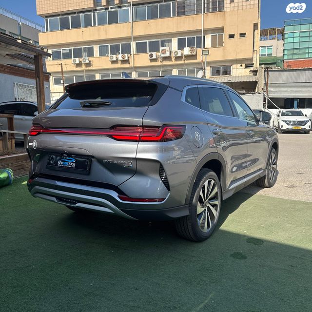 בי.ווי.די סיל U