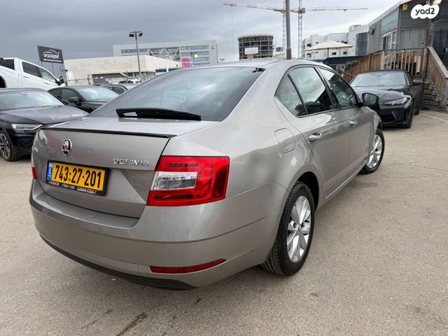 סקודה אוקטביה 