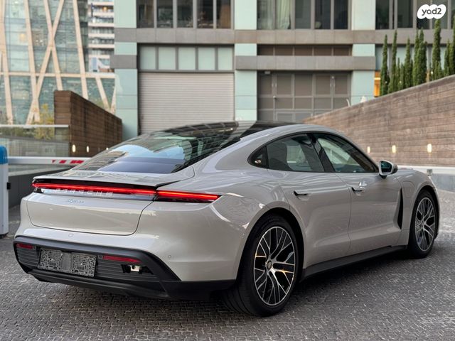 פורשה טייקן