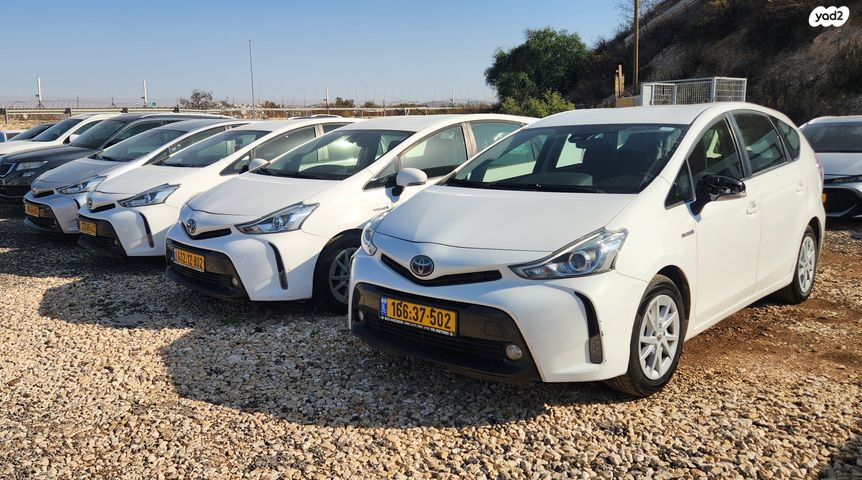 מודעת רכב טויוטה פריוס פלוס