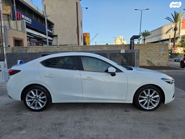 מודעת רכב מאזדה 3 1