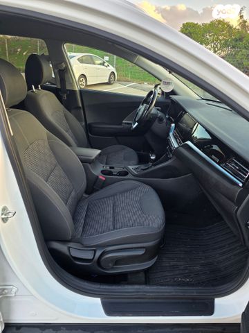 קיה נירו פלוס