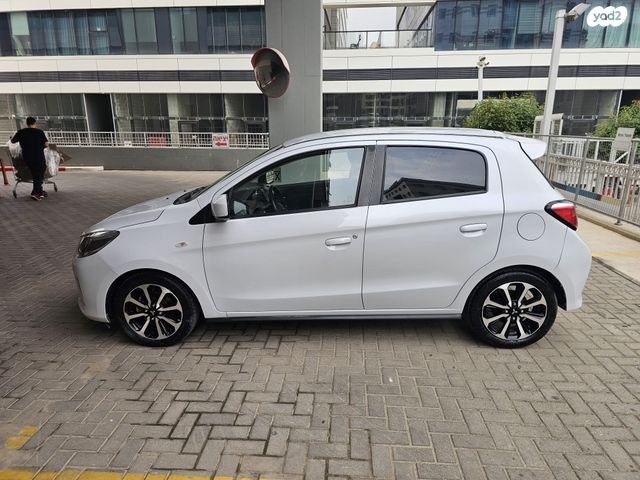 מיצובישי ספייס סטאר