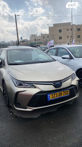 מודעת רכב טויוטה קורולה 2