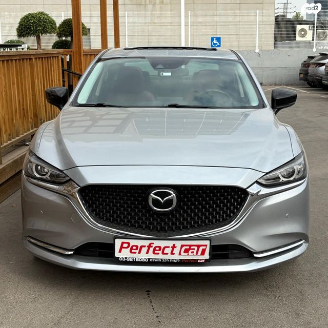 מאזדה 6