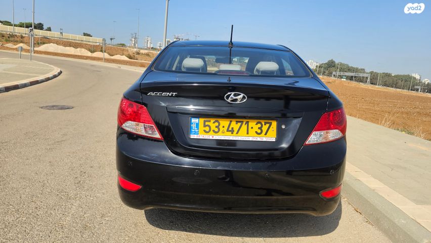 יונדאי אקסנט i25